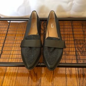Dr Scholl’s Gray Flats